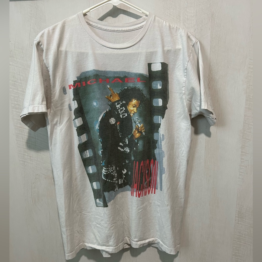 Vintage Michael Jackson tee (reproduction) size Medium